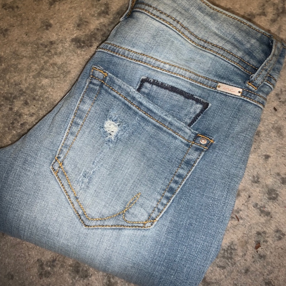 Jeans - Picture 3 of 3